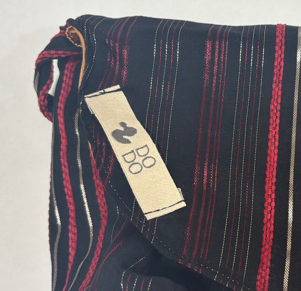 Bolso Bandolera Dodo: Rayas Rojas y Plateadas