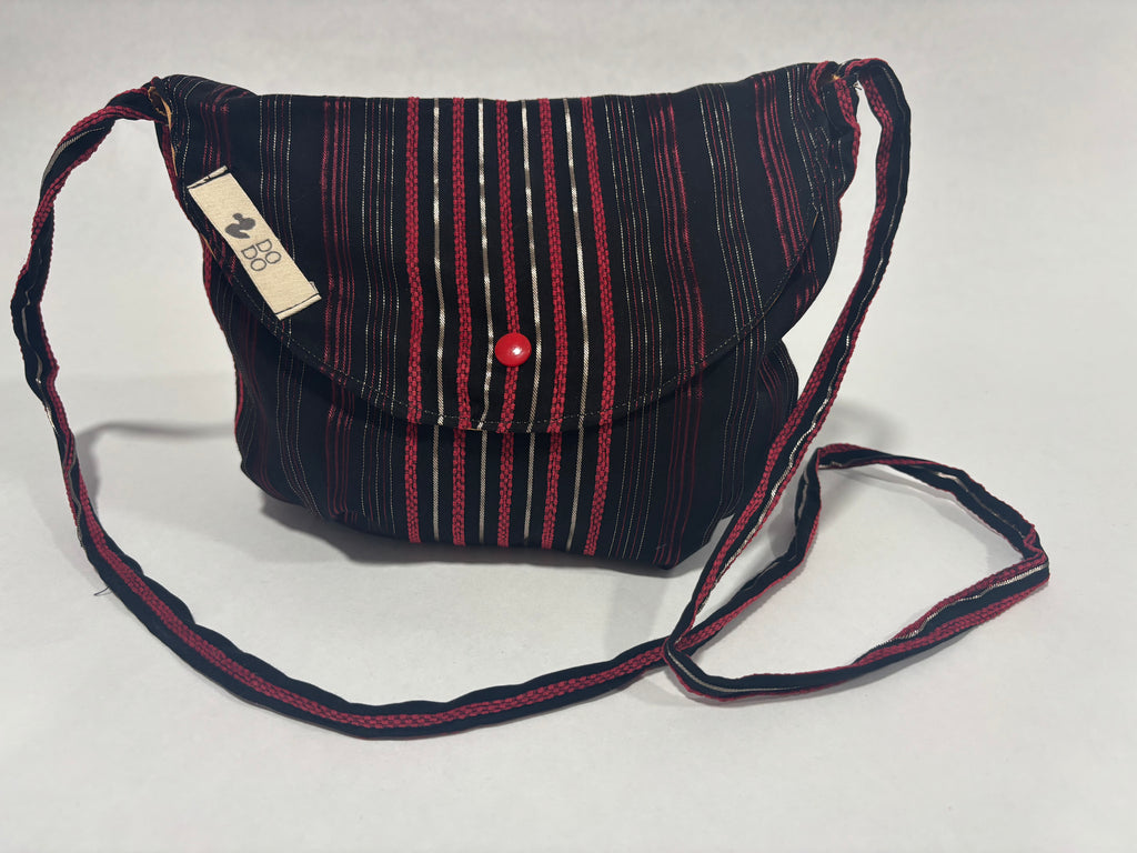 Bolso Bandolera Dodo: Rayas Rojas y Plateadas
